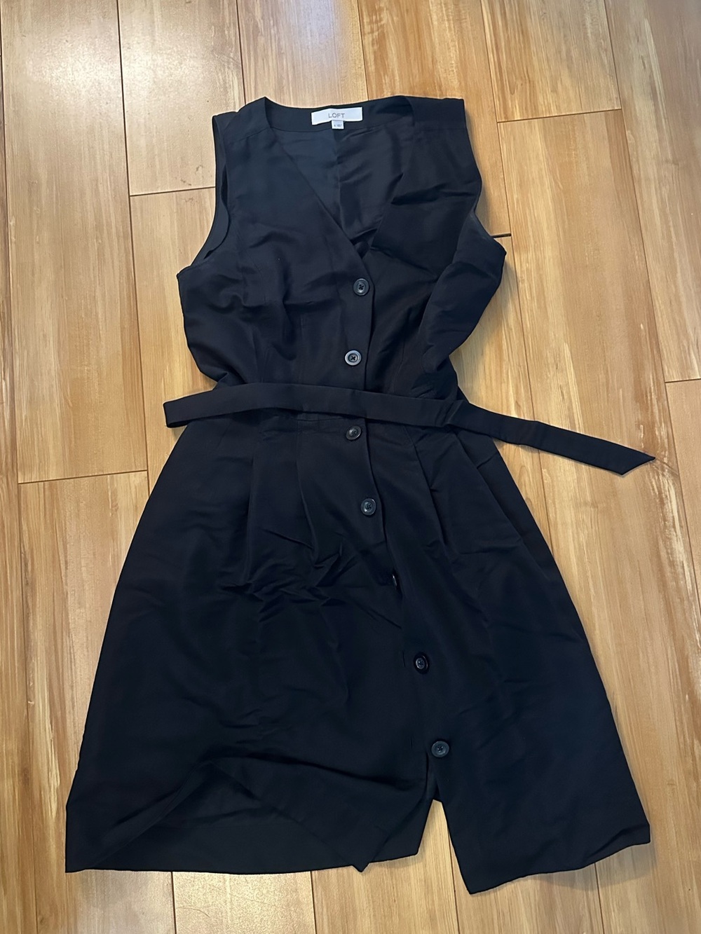 Loft Black Sleeveless Button-Front Belted Dress, size 6